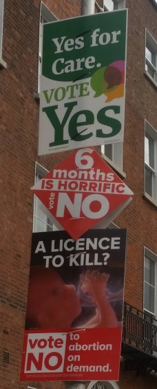 Irish_abortion_referendum_posters_2018_(cropped)
